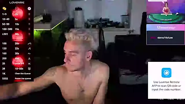 Rayzel White online show from 05/16/26, 02:19