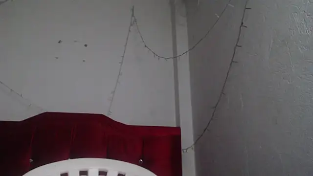 Loriiiany online show from 04/09/26, 06:19