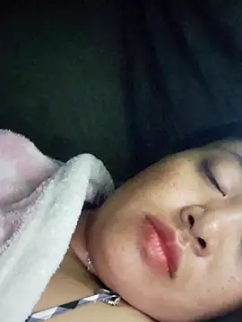 miumiu sexy2x online show from 03/17/26, 09:51