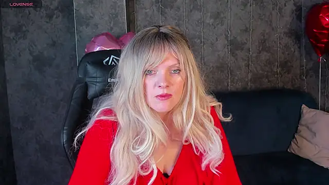 Snapshot of Victoria_Nelson chatting on 02/26/26, 02:43 Victoria Nelson online show from 02/26/26, 02:43