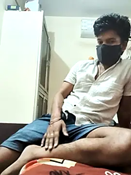 Hottlund6 online show from 04/07/26, 02:23