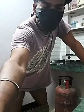 Hottlund6 online show from 04/23/26, 12:34