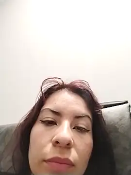 Snapshot of niiix_01 chatting on 02/13/26, 11:12 niiix 01 online show from 02/13/26, 11:12