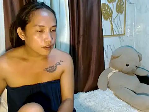 Snapshot of Angelmaexxx chatting on 02/01/26, 01:42 Angelmaexxx online show from 02/01/26, 01:42
