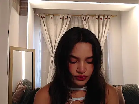 Nyxx Velariia online show from 02/26/26, 01:43