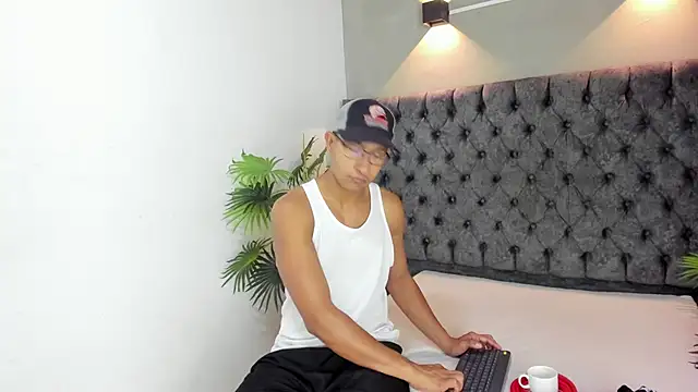 LARRY VITO online show from 01/19/26, 02:21