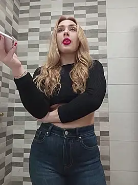 OrianaNorth online show from 03/11/26, 02:12