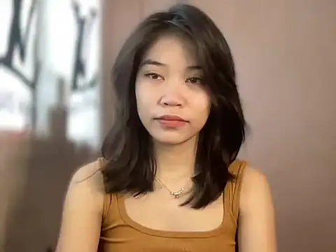 Snapshot of lovely_amara19 chatting on 02/17/26, 05:48 lovely amara19 online show from 02/17/26, 05:48