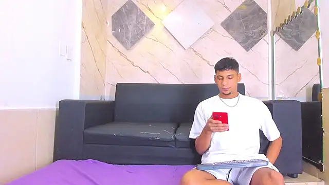 Snapshot of ALEX_KEITH26 chatting on 02/13/26, 11:50 ALEX KEITH26 online show from 02/13/26, 11:50