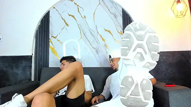 Snapshot of ALEX_KEITH26 chatting on 02/21/26, 12:06 ALEX KEITH26 online show from 02/21/26, 12:06