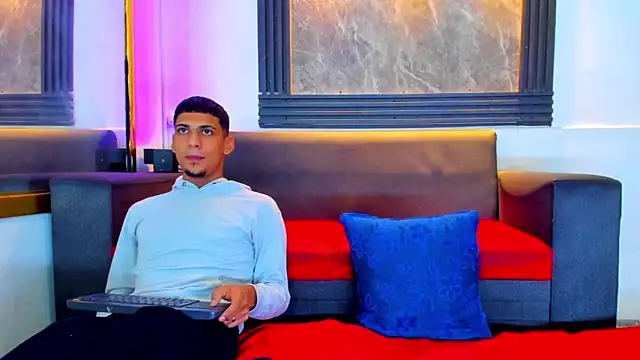 ALEX KEITH26 online show from 04/23/26, 12:29