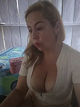 SofiaMilfx69 online show from 04/14/26, 02:12