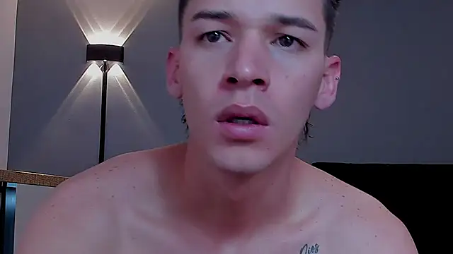 Snapshot of DrakeCarter chatting on 02/12/26, 01:50 DrakeCarter online show from 02/12/26, 01:50