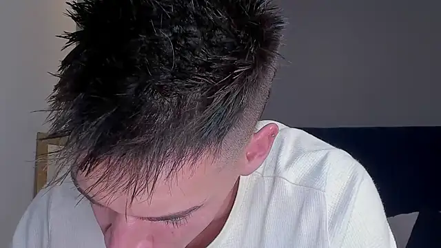 Snapshot of DrakeCarter chatting on 02/14/26, 12:40 DrakeCarter online show from 02/14/26, 12:40