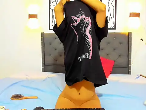 Meliisa lan online show from 03/29/26, 05:02