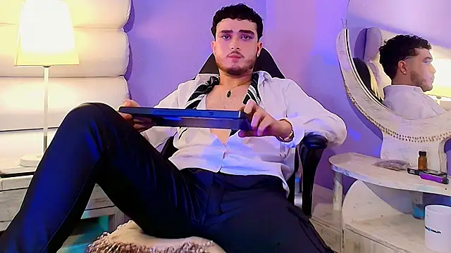 Snapshot of Salvattore_Muller chatting on 02/01/26, 07:07 Salvattore Muller online show from 02/01/26, 07:07