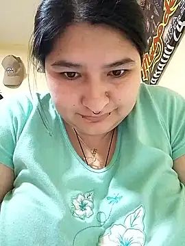 LauraHorny69 online show from 04/22/26, 03:31