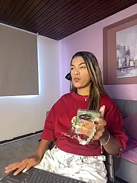 AngelPinkk  online show from 05/26/26, 06:04