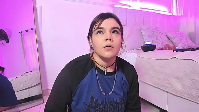 Dakota-bluu online show from 01/19/26, 02:10