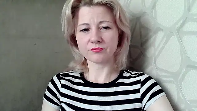 Kitti-Ellison online show from 01/15/26, 08:41