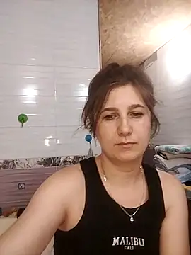 Snapshot of Koshova1836 chatting on 07/02/26, 07:31 Koshova1836 online show from 07/02/26, 07:31