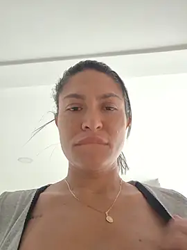 Snapshot of Ina_Jody_ chatting on 07/19/26, 03:49 Ina Jody online show from 07/19/26, 03:49