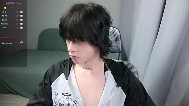 LeonBoykisser online show from 02/19/26, 10:39