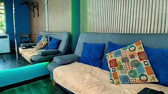 Vans Ross online show from 03/14/26, 07:30