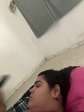 MorenaCariok online show from 04/22/26, 06:53