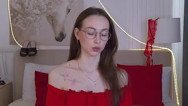 Emily Simon online show from 04/23/26, 04:57