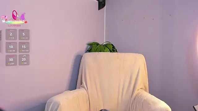 Eva Anderson online show from 04/17/26, 01:41