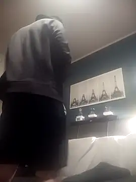 Snapshot of Funfukruon chatting on 02/04/26, 05:19 Funfukruon online show from 02/04/26, 05:19