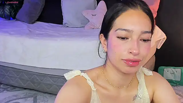 Snapshot of Noaah25_ chatting on 02/06/26, 04:39 Noaah25 online show from 02/06/26, 04:39