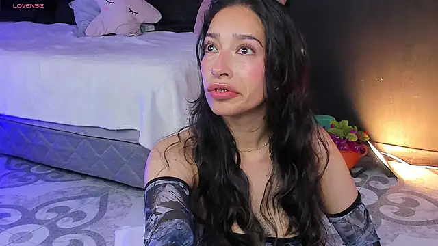 Snapshot of Noaah25_ chatting on 02/15/26, 04:31 Noaah25 online show from 02/15/26, 04:31