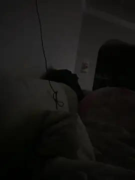 Tom32828 online show from 02/18/26, 09:05