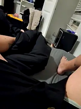 Tom32828 online show from 03/04/26, 06:30