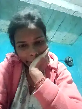 priyasharma899 online show from 01/17/26, 06:22