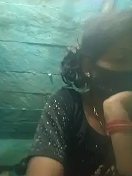 priyasharma899 online show from 02/14/26, 04:48