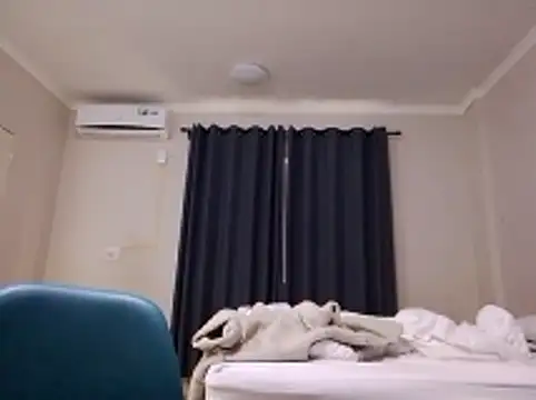 Snapshot of VEECOCOA chatting on 01/19/26, 11:03 VEECOCOA online show from 01/19/26, 11:03