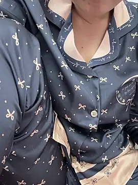 Donna9696 online show from 01/18/26, 06:17