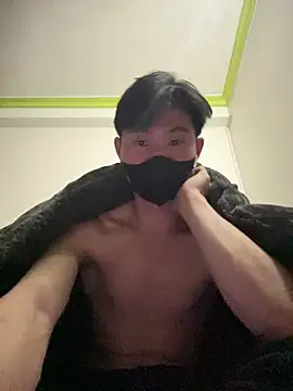 livegirl17 online show from 01/16/26, 04:55