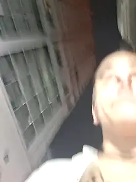 LadySn0w26 online show from 04/06/26, 05:30