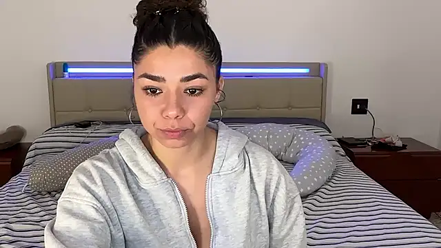 ladymelon online show from 03/25/26, 08:31