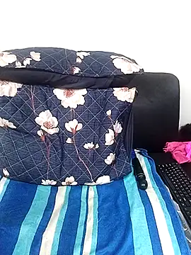 Sexy Baddie online show from 04/17/26, 10:51