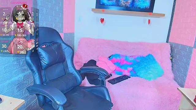 hotcakes uwu online show from 04/23/26, 04:03