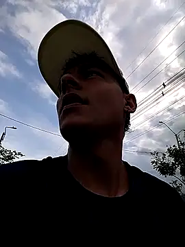 attractive-sexx online show from 04/20/26, 08:21