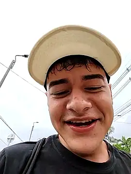 attractive-sexx online show from 04/21/26, 08:01