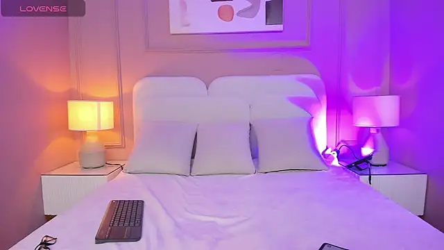 Snapshot of Namii_cute chatting on 03/26/26, 06:35 Namii cute online show from 03/26/26, 06:35