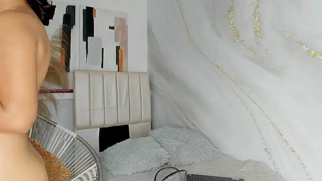 sofia laverde online show from 04/04/26, 07:22