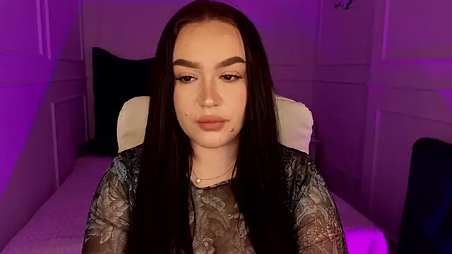 tinafox  online show from 03/03/26, 08:31